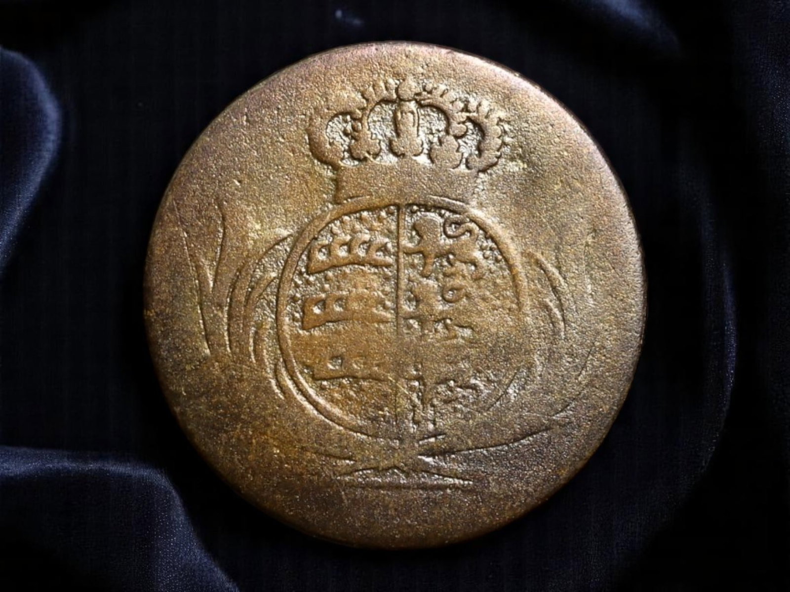 GERMANY/WURTTEMBERG: Crowned Arms - Kingdom Crest 6 Kreuzer Coin, 1808, 20mm: Struck in the early days of the Napoleonic reordering of Europe, this 6 Kreuzer coin from the Kingdom of Wurttemberg under Frederick I encapsulates the sovereign identity of a newly elevated monarchy.