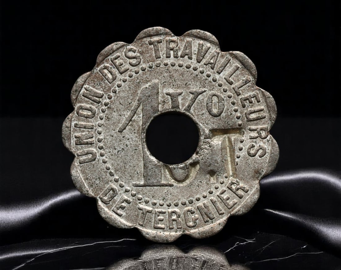 FRANCE/HAITI: Union des Travailleurs - Tercier Cooperative Labor Token, c.1930s, 22mm: Struck during a period of economic restructuring in French colonial Haiti, this scalloped labor token was issued by the Union des Travailleurs de Tercier (Workers' Union of Tercier) for use within a c