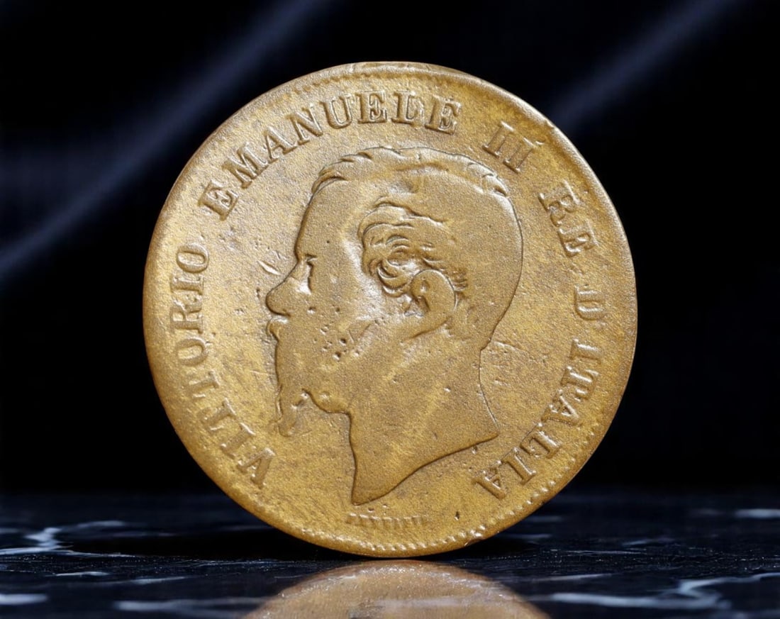 ITALY: National Unification - Vittorio Emanuele II 5 Centesimi Coin, 1861 T, 25mm (1 of 2)