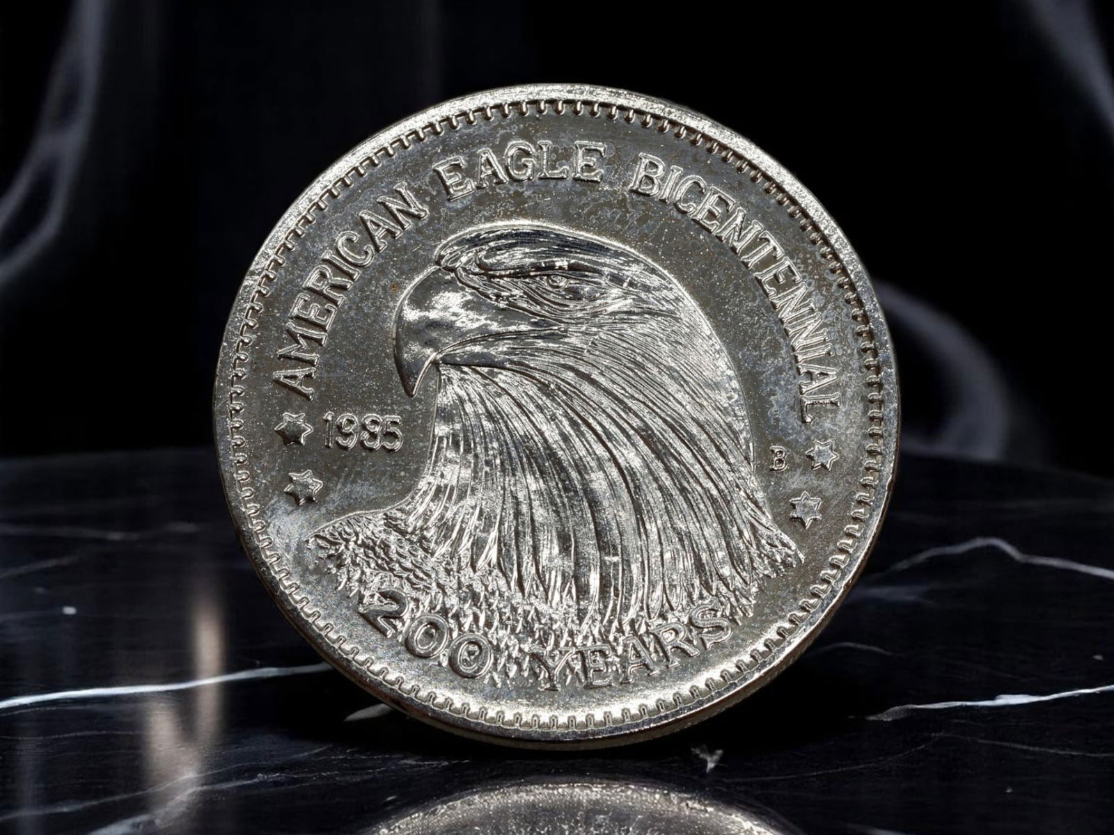 UNITED STATES: American Eagle - Double Eagle Bicentennial Commemorative Coin, 1985 B (39mm) (1 of 2)