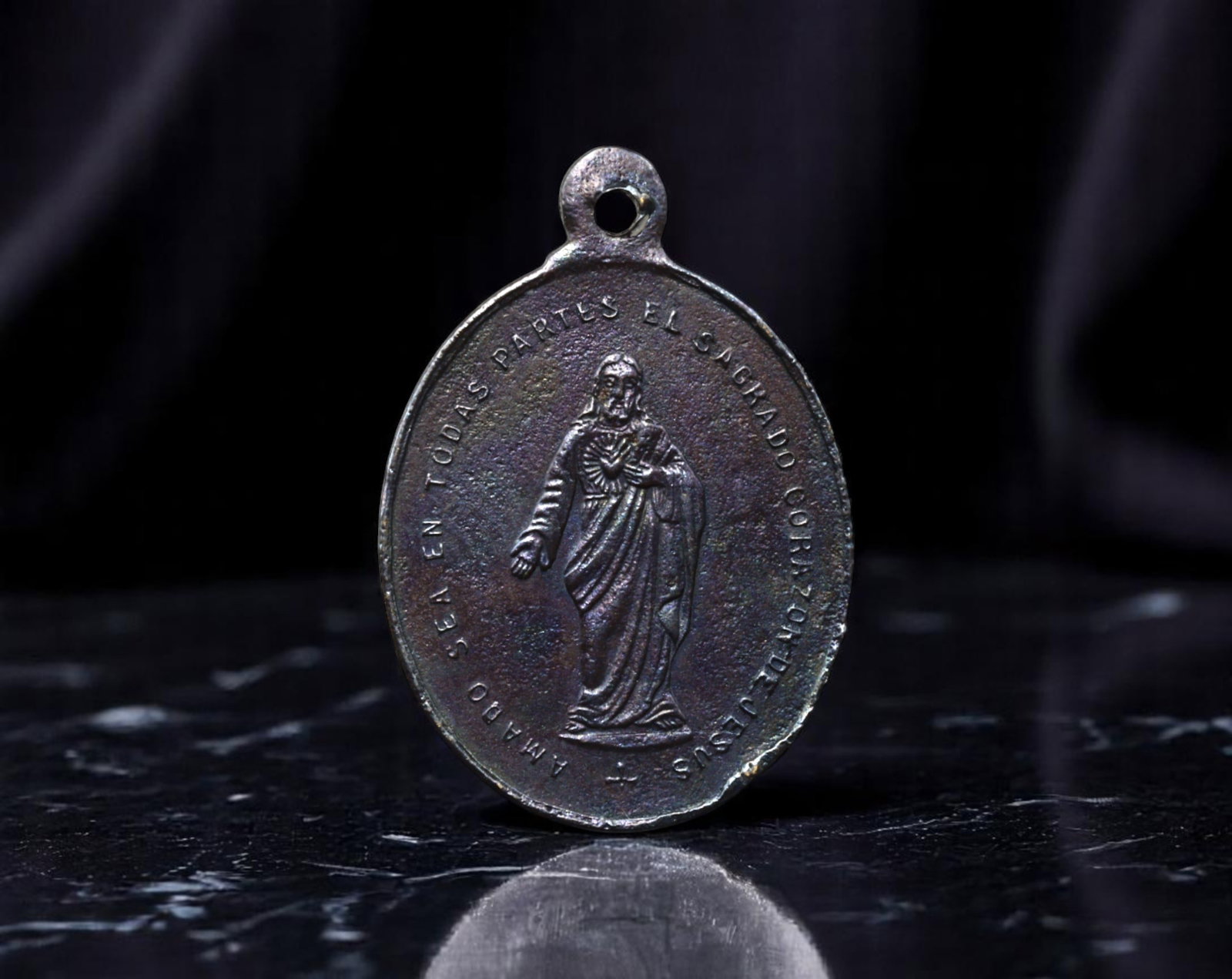 SPAIN: Dual Devotion - Sacred Heart and Virgin of Sorrows Medal, ca. 1950s, 22mm: This finely cast devotional medal from mid-20th century Spain presents a powerful synthesis of Catholic imagery, bearing witness to the enduring faith of a nation shaped by suffering and spiritual res