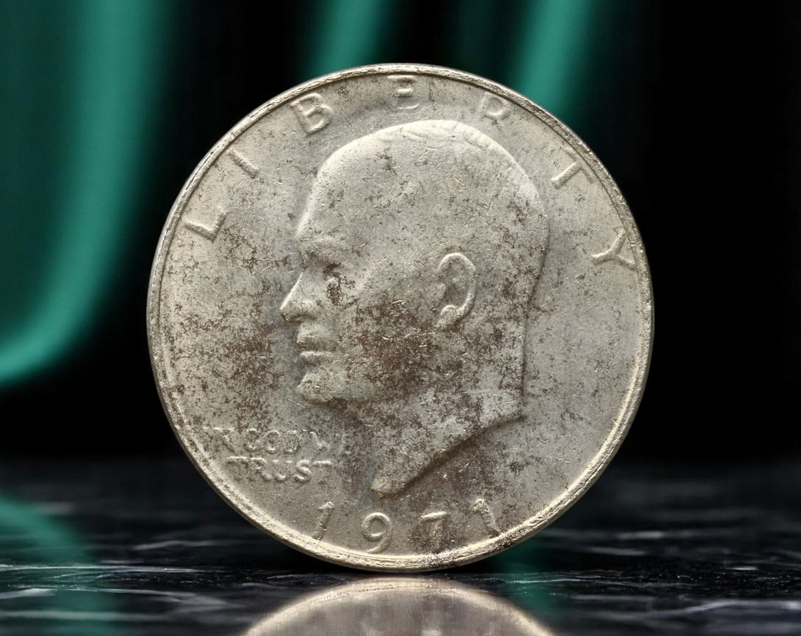 UNITED STATES: Apollo Legacy - Eisenhower Dollar Tribute Coin (Modern Striking), 1971 Style, 37mm (1 of 2)