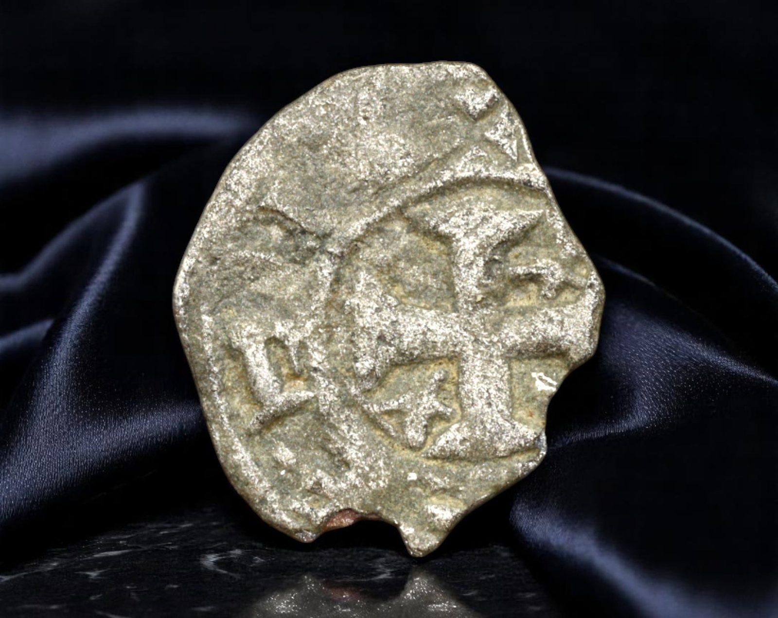 CRUSADER STATES: Cross and Crown - Medieval Silver Hammered Coin, ca. 12th-13th Century, 15mm (1 of 2)