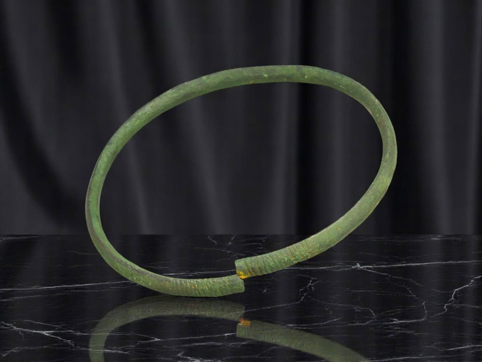 VIKING Bronze Bracelet - Grooved Terminal Rod Form, Full Circlet (6.2 cm) (1 of 1)