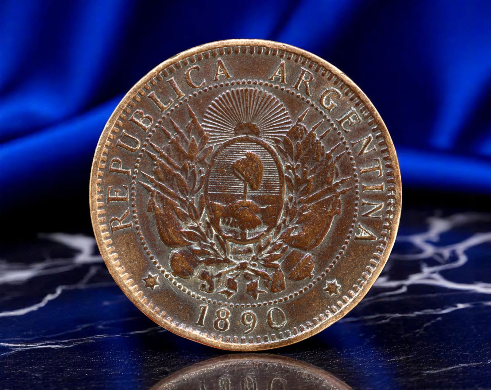 ARGENTINA: Liberty Radiant - Dos Centavos Coin, 1890, 30mm (1 of 2)