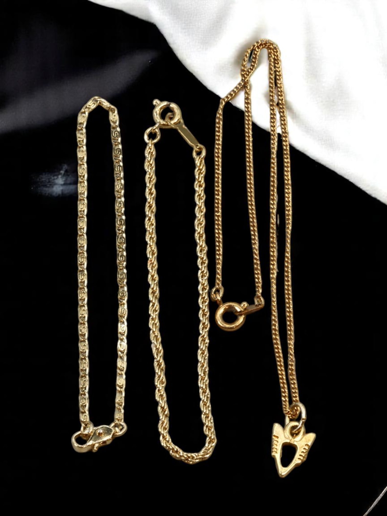 MODERN CLASSICS: Trio of Gold-Tone Chains and Pendant, 17-34cm (1 of 1)