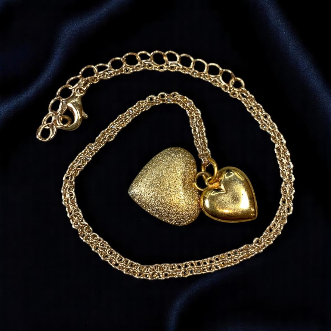 RETRO MODERN: Double Heart Pendant Necklace - Textural & Polished Finish (47cm, 14-19mm) (1 of 2)