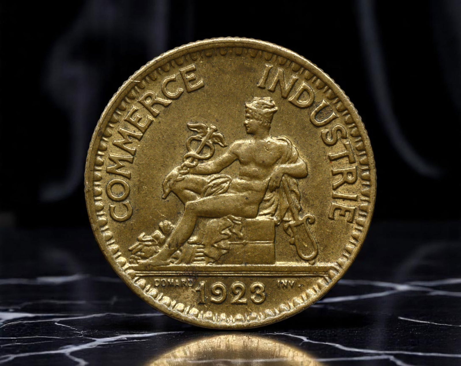 FRANCE: Postwar Recovery - Commerce and Industry 2 Francs Token, 1923, 27mm (1 of 2)