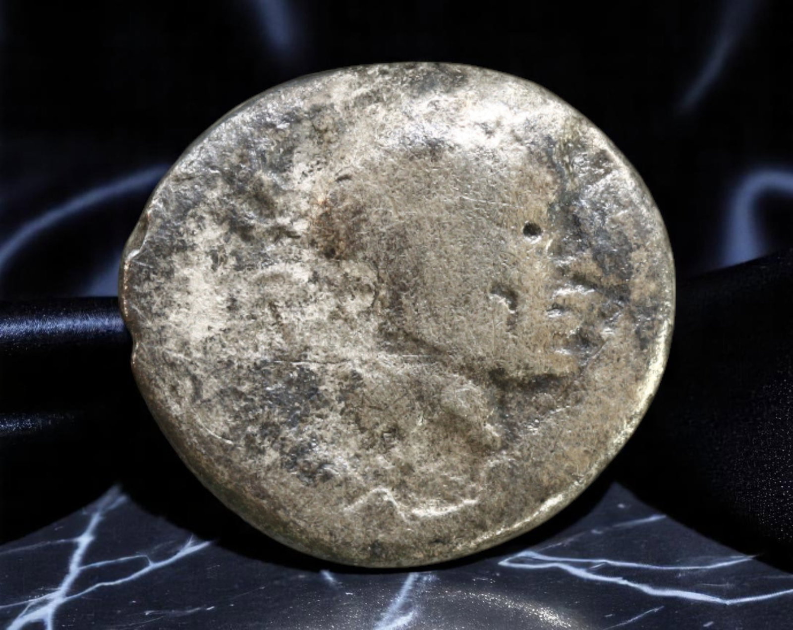 ANCIENT GREECE: Hellenistic Era - Silver Drachm, ca. 3rd-2nd Century BCE, 14mm (1 of 2)