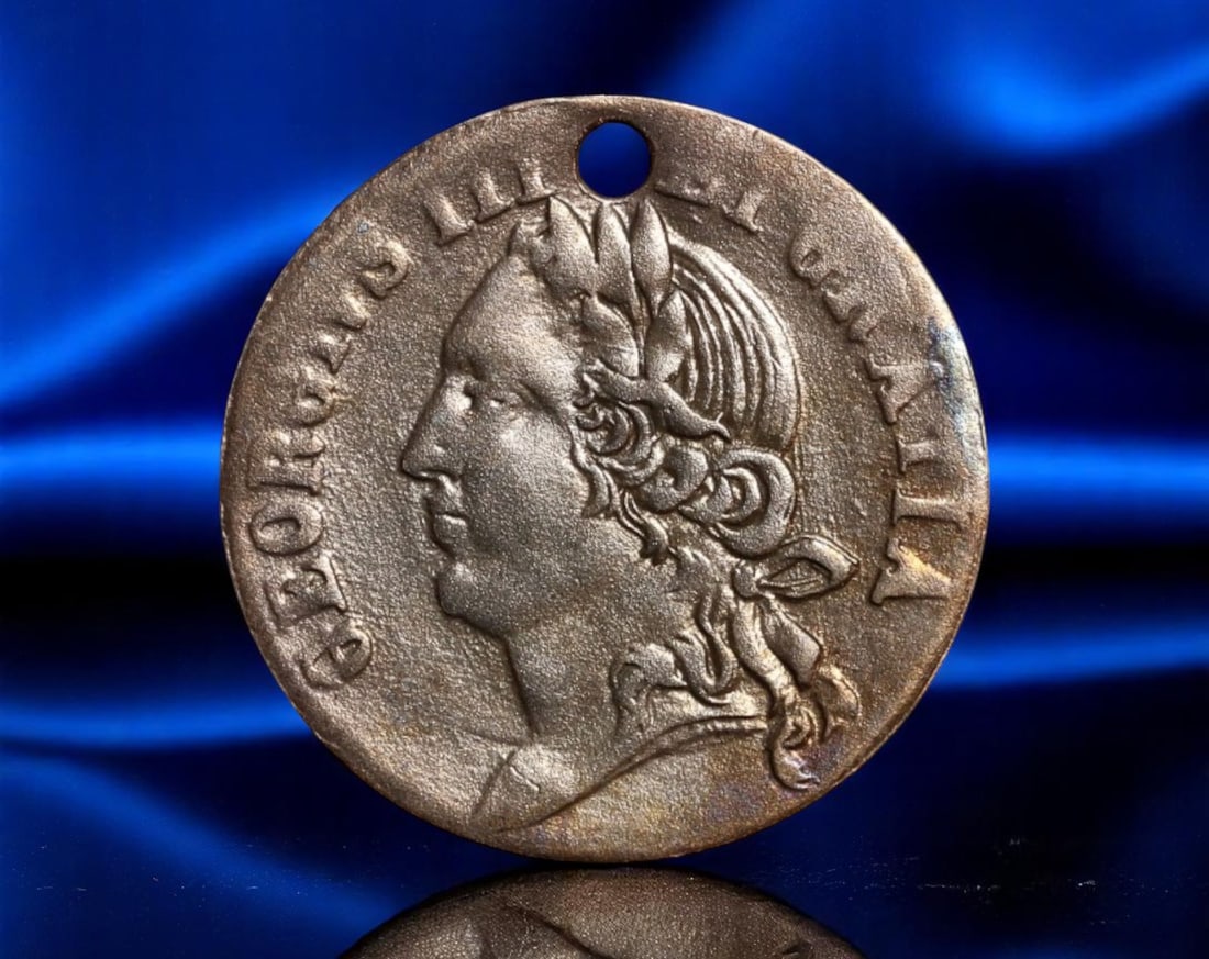 GREAT BRITAIN: King George III - Laureate Portrait "Spade Guinea" Gaming Token, 1787, 20mm (1 of 2)