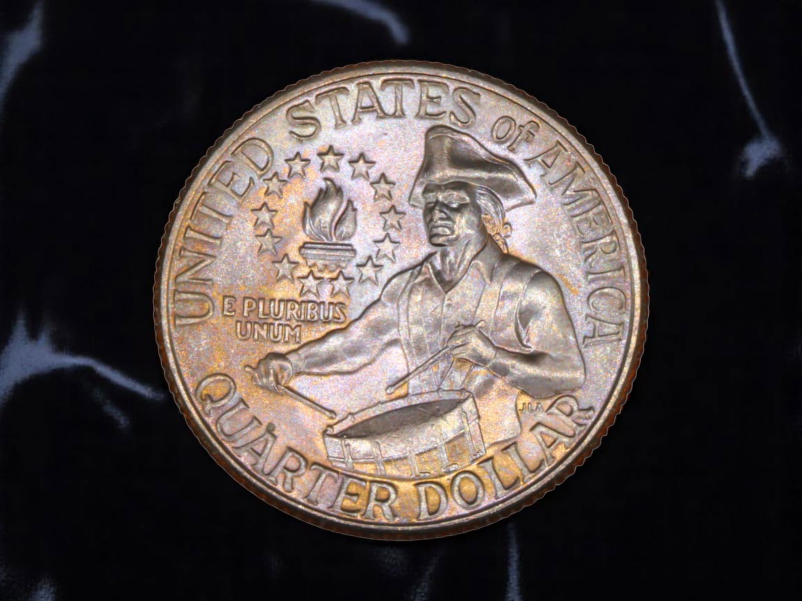 UNITED STATES: Bicentennial Liberty - Revolutionary Spirit Quarter Dollar Coin, 1776-1976 D, 24.0mm (1 of 2)