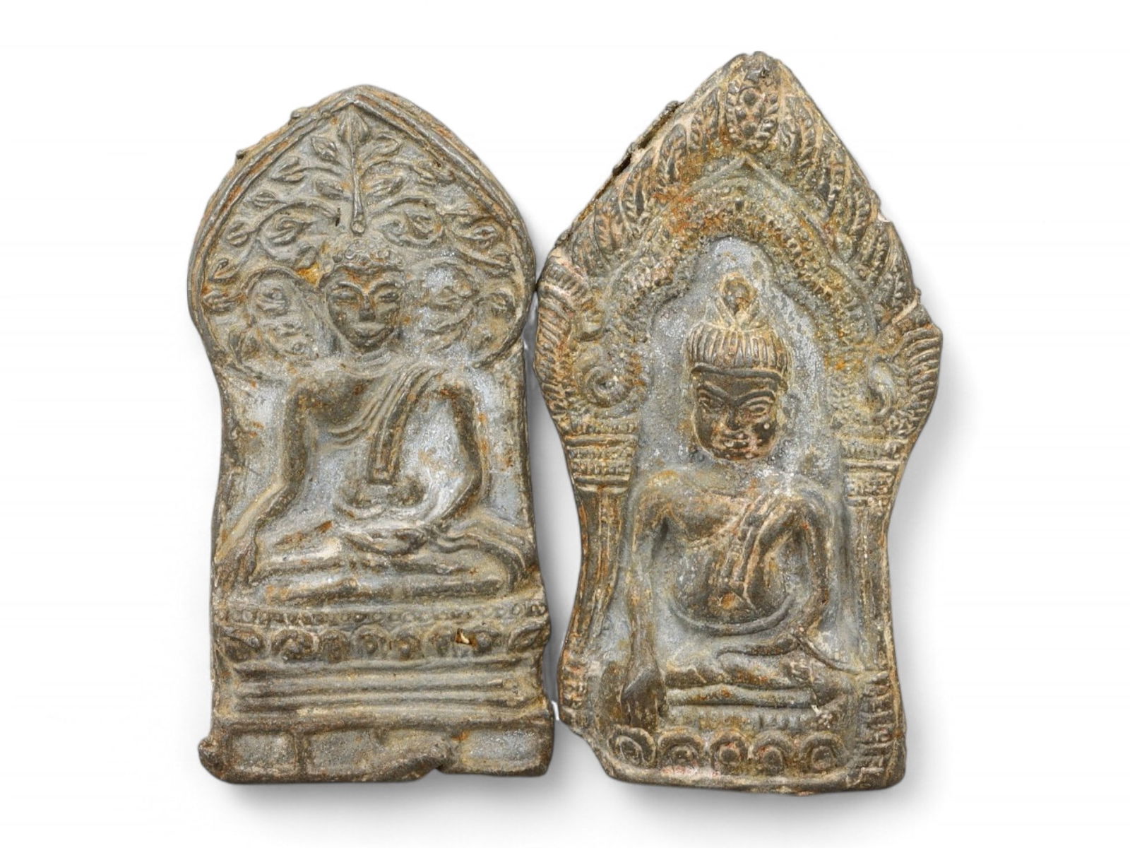 Thai Enlightenment Buddha Amulet Pair Bodhi and Flame Arch Cast Metal, c. Early 20th Century - 78g (1 of 2)