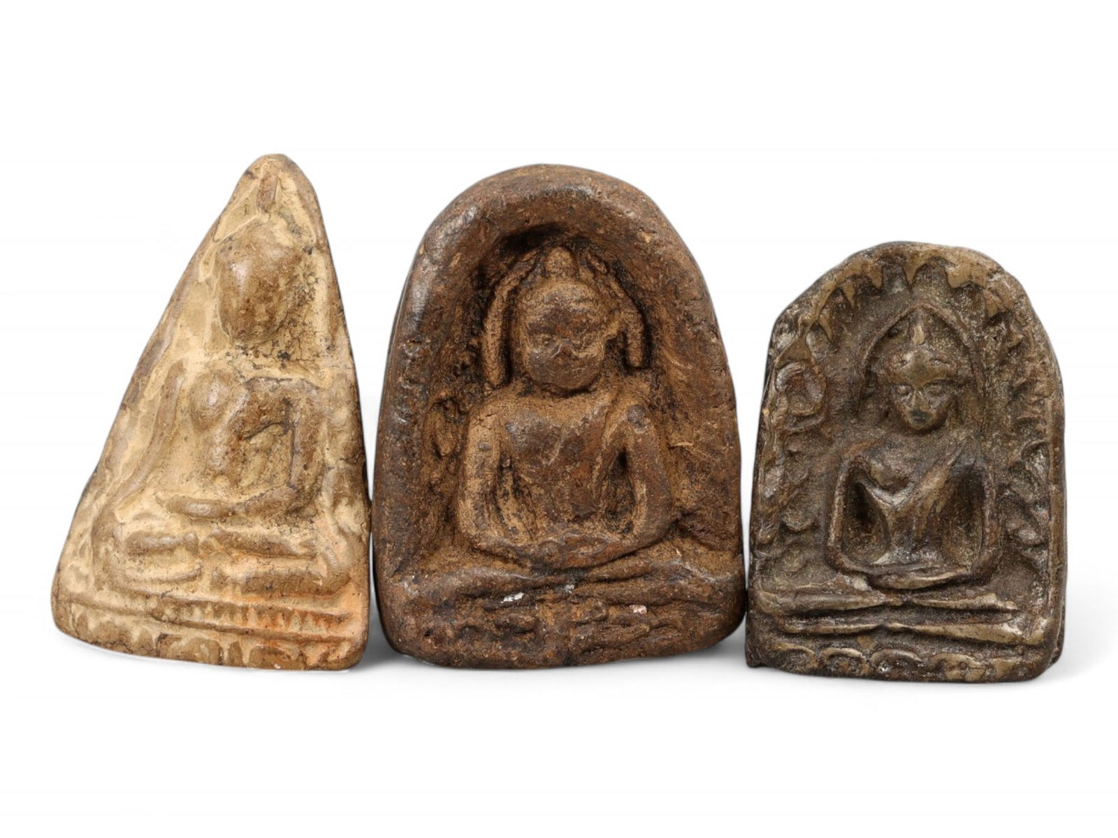 Thai Buddhist Miniature Triad of Seated Amulets in Terracotta, c. Mid 20th Century - 22g (1 of 2)