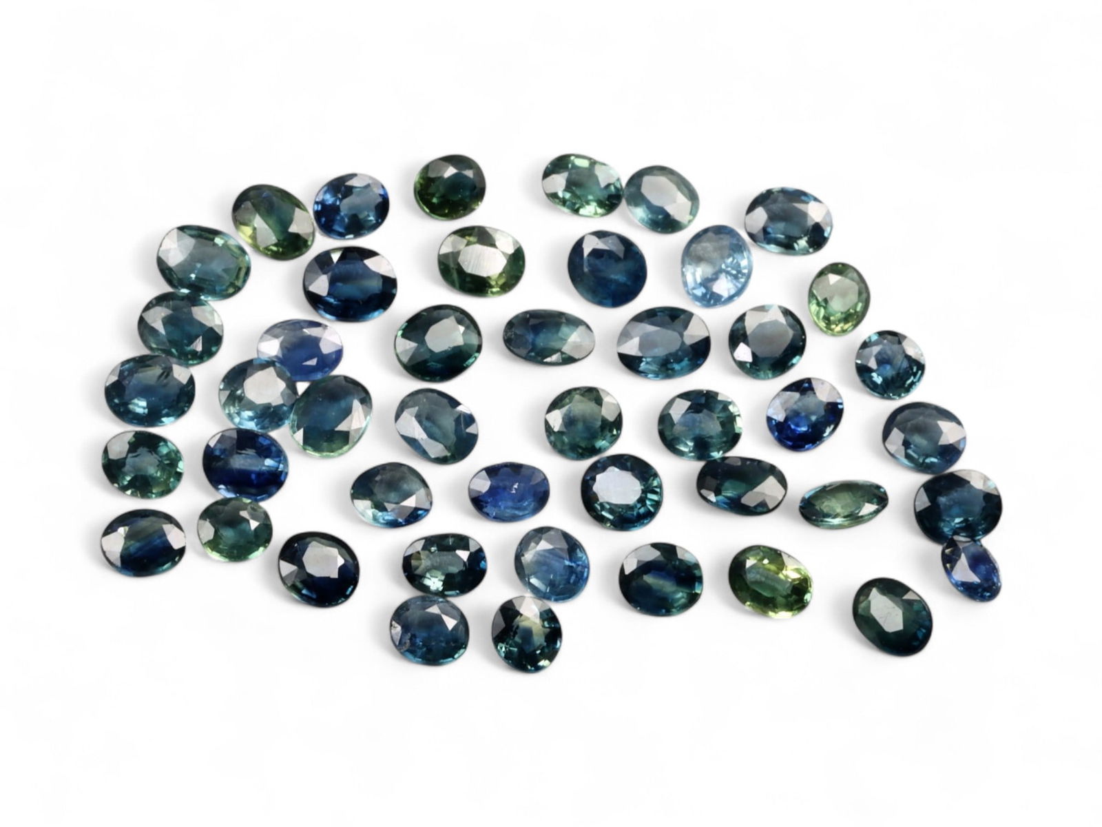 12.08 Carats Blue-Green Parti Sapphire Lot - Natural Australian Stones (1 of 1)