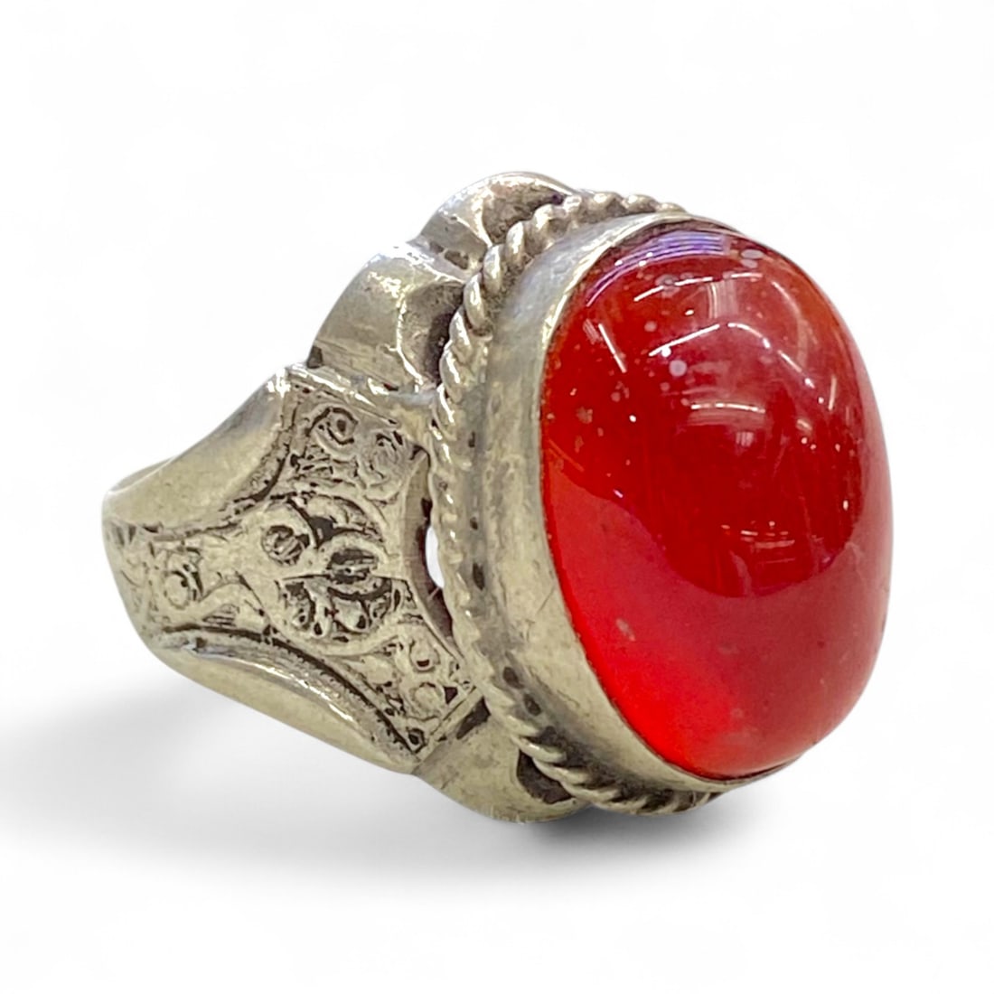 Vintage Ottoman Revival Deep Red Carnelian Silver Ring, 9.4g (1 of 6)