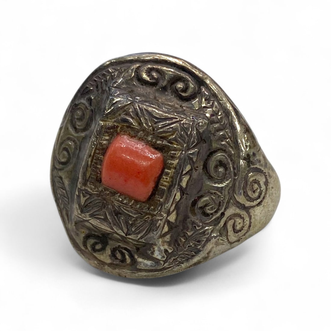 Antique Berber Tribal Spiral Panel Coral Inset Silver Ring, c. Early 20th Century, 8g, US 6.5 (1 of 4)
