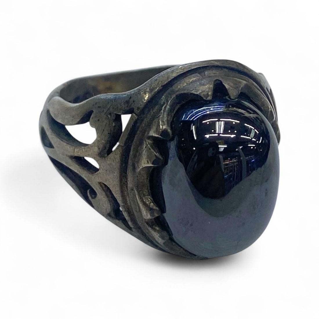Antique Mid-20th Century Silver Ring with Hematite Cabochon and Openwork Design, 14g (1 of 4)