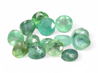 3.68 Carats Green Emerald Round Lot - Natural Zambian Stones: This parcel of round-cut Zambian emeralds displays a harmonious mix of medium to deep green tones, some with the bluish undertone for which the region is renowned. The gems feature a lively translucen