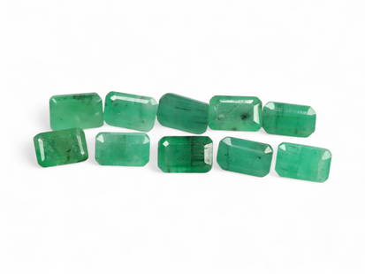 3.79 Carats Vivid Green Emerald Lot - Natural Zambian Stones: This striking lot of Zambian emeralds presents a lush, medium-to-deep green hue with a fresh vibrancy that instantly draws the eye. The stones display the subtle inner life that emerald enthusiasts ch