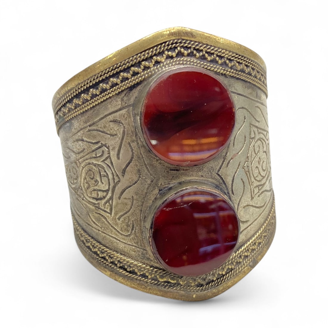 Antique Tribal Berber Carnelian Inlay Bronze Cuff Bracelet, 51g (1 of 3)