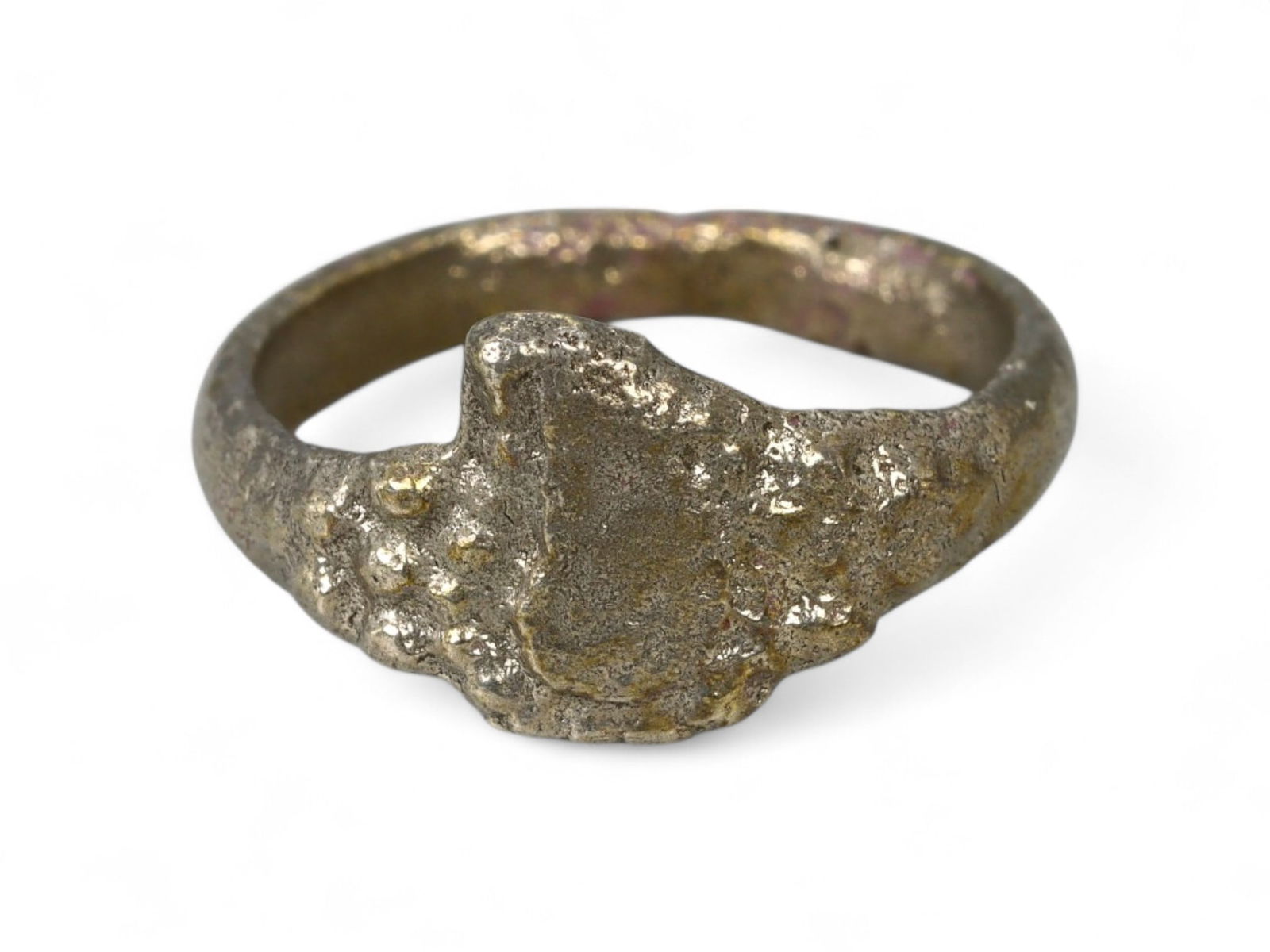Ancient Medieval Byzantine Raised Bezel Bronze Ring with Gilding, 10th-12th Century CE, US 7, 2.5g (1 of 3)