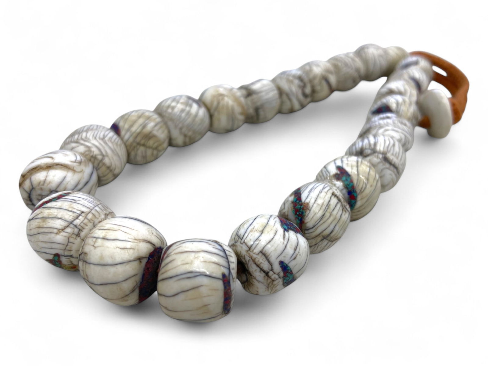 Antique Tibetan White Conch Shell Beads Strand, c. 18th-19th Century CE, 205g (1 of 3)