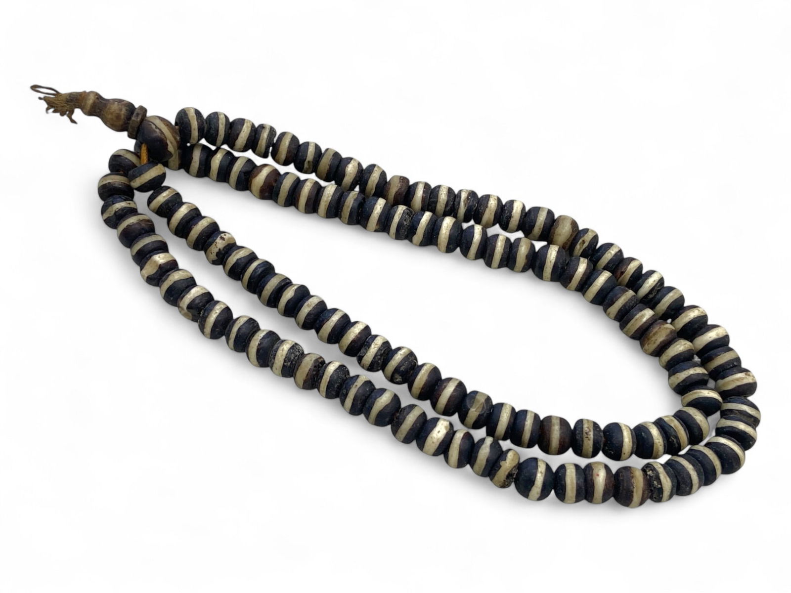 Antique West African Black and White Chevron Glass Beads Strand, c. 18th-19th Century CE, 54g (1 of 3)