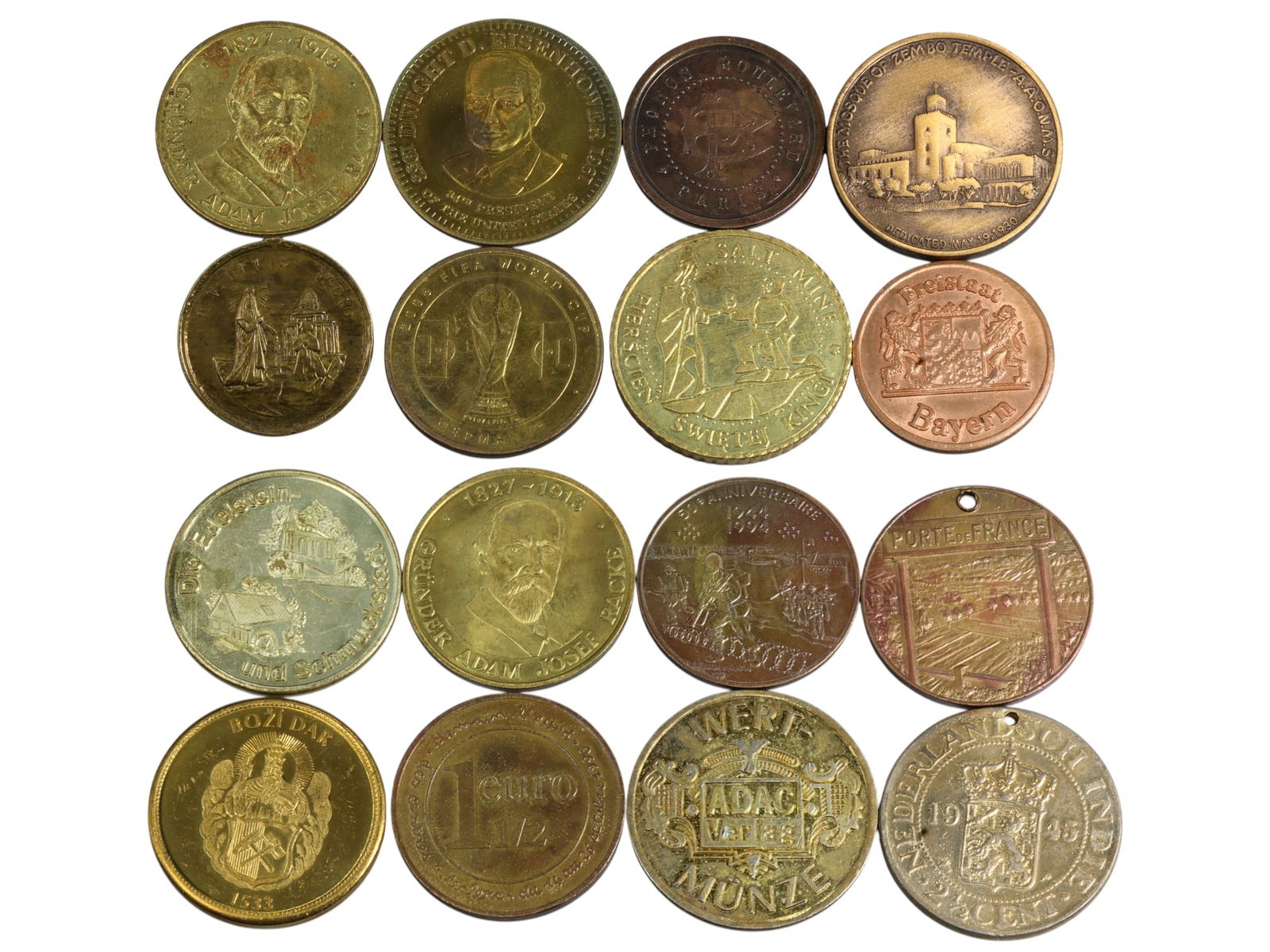 EUROPE/USA: Commemoration & Promotion Medallic Token Lot, 20th Century, 16 Pieces, 30-35mm, 155g: This visually engaging lot of 16 commemorative and promotional tokens bridges civic pride, tourism, industry, and political memory across mid-to-late 20th-century Europe and the United States. From th