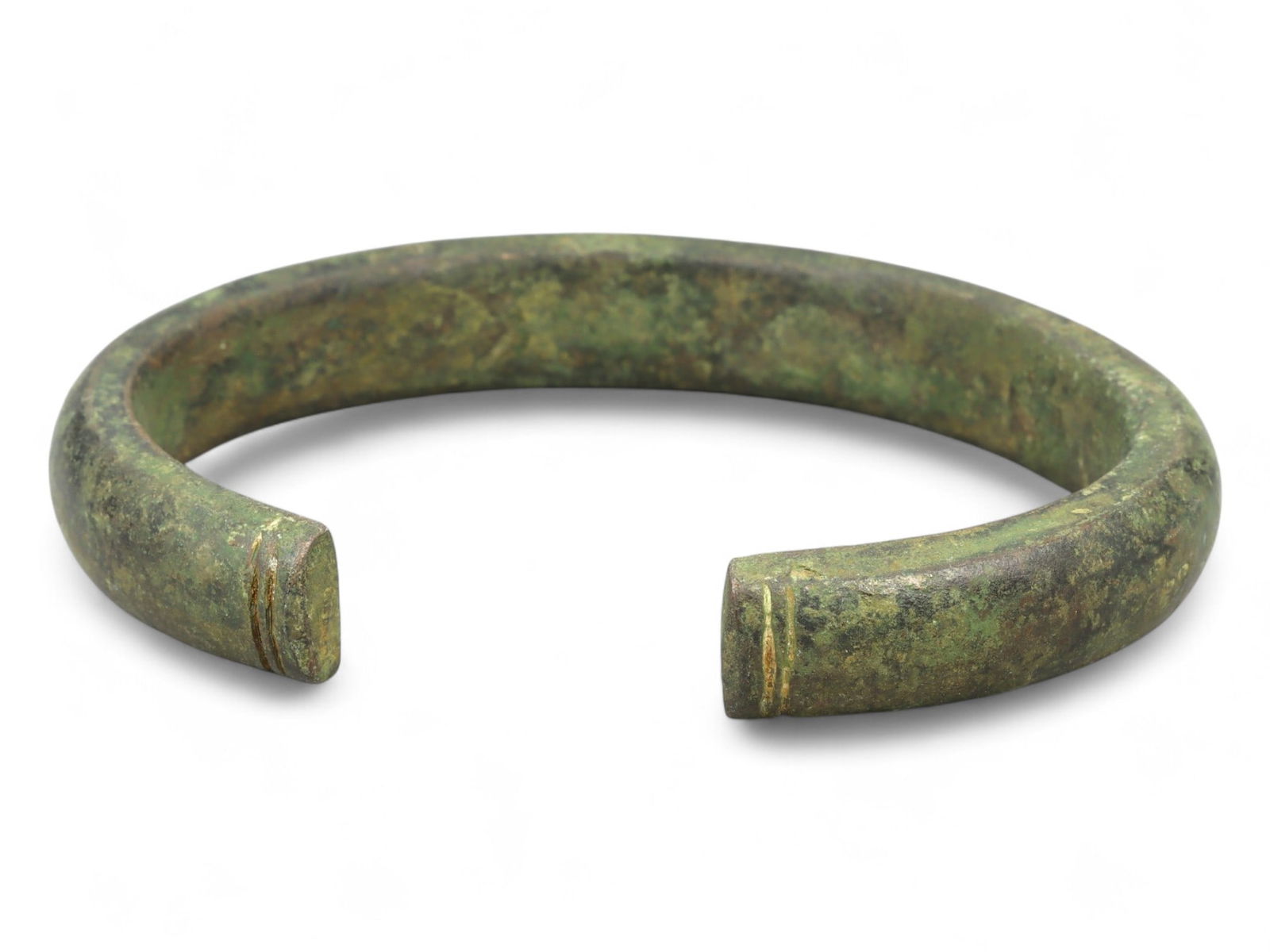 Ancient Celtic Minimalist Bronze Cuff Bracelet, c. 3rd-1st Century BCE, 156g (1 of 2)
