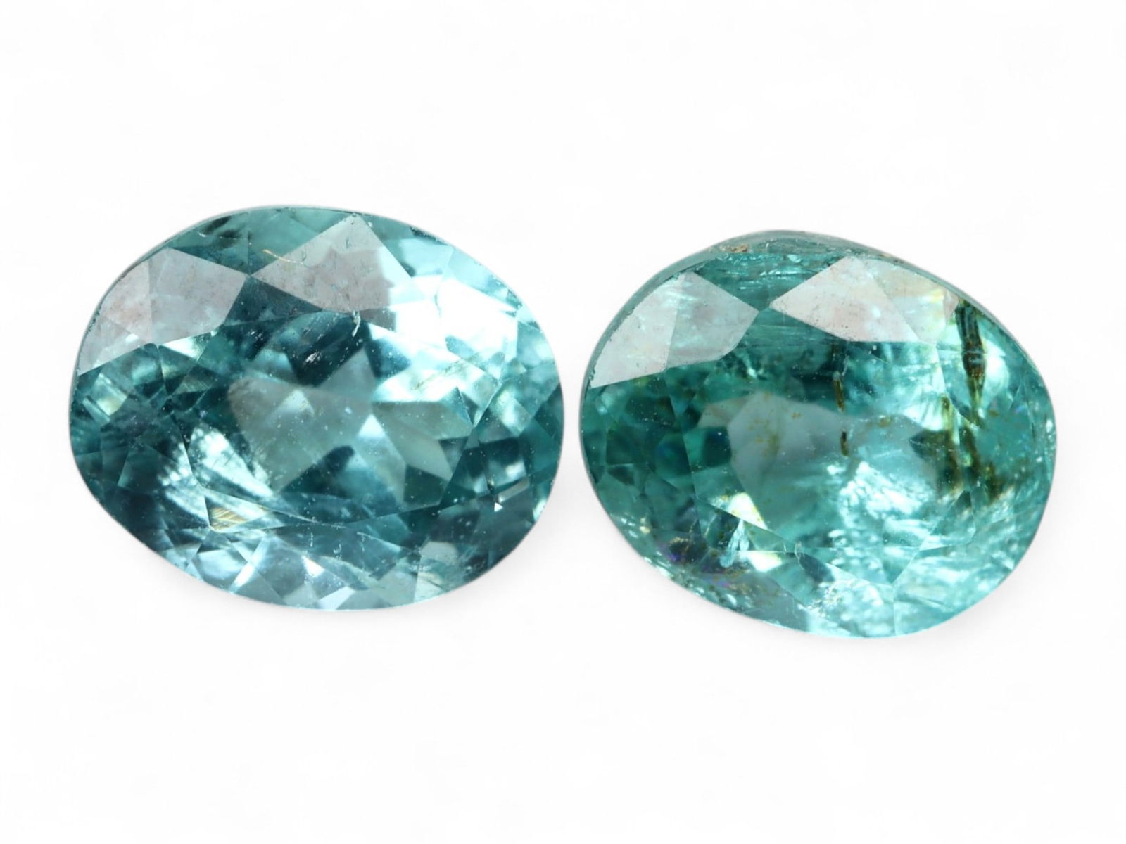 2.10 Carats Paraiba Blue Apatite Pair - Natural Oval Cut Gems (1 of 1)