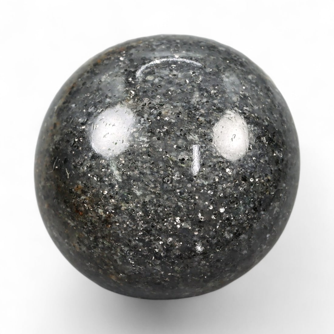 84.75 Carats Galaxy Silver-Black Sunstone Gems - Natural Indian Stones: This shimmering parcel of sunstone glistens with a galaxy-like mix of silvery flecks suspended in deep graphite-black. The visual impact is bold and dramatic, as countless metallic inclusions catch an