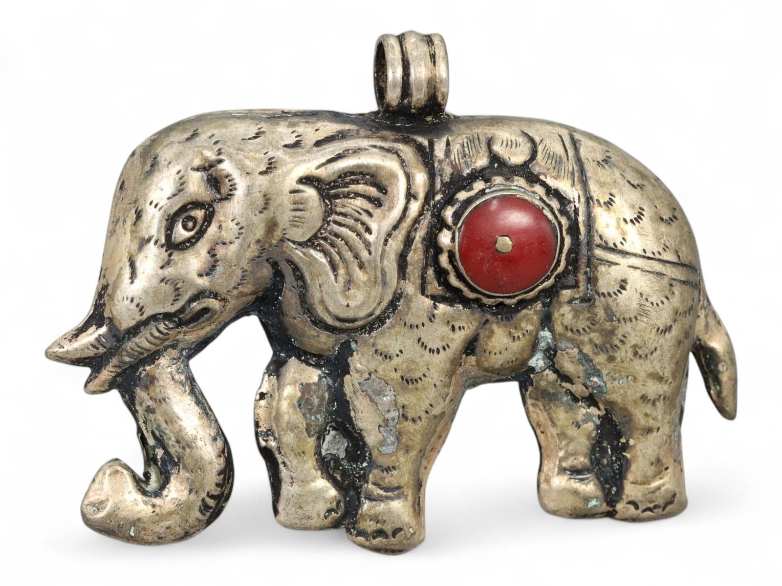 Antique Himalayan Elephant Totem Silver Pendant with Coral Inlay, 20th Century, 26g (1 of 2)