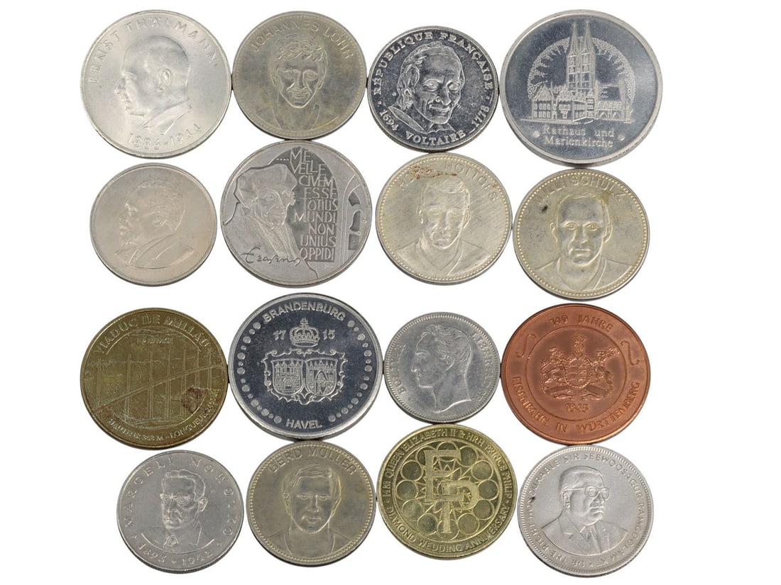 EUROPEAN Historical Figures & Regional Pride Commemorative Medallic Token Lot, 20th Century, 209g (1 of 2)