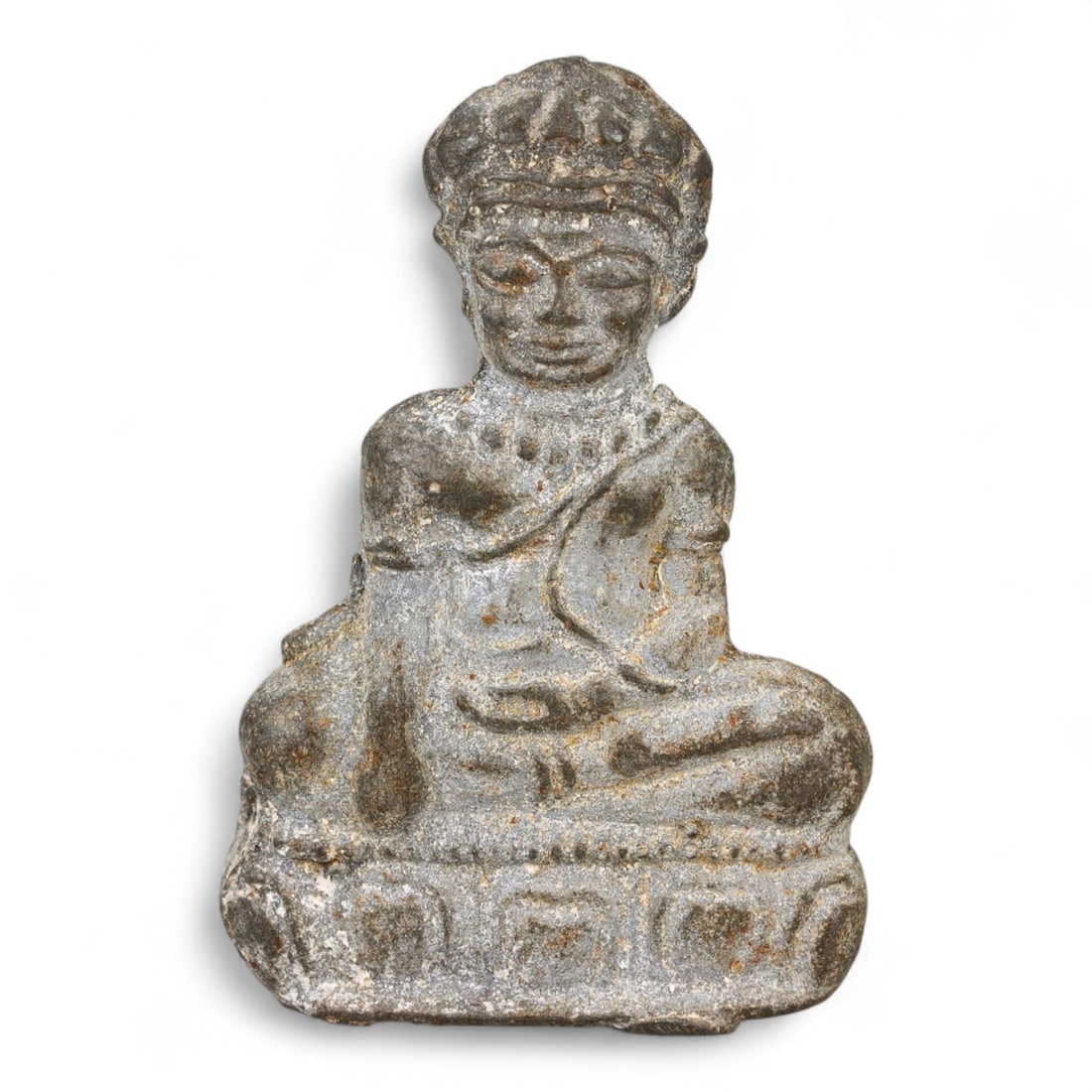 Antique Thai Crowned Buddha Metal Plaque in Meditation, 19th-20th Century, 24.7g: This distinctive Thai metal plaque portrays a crowned Buddha seated in meditation, an iconographic blend of regal and spiritual authority. Dating from the 19th to early 20th century, this figure refle