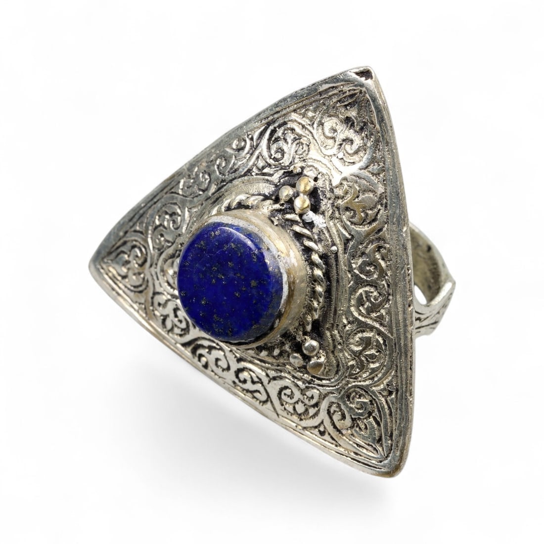 Antique Islamic Central Asian Triangular Lapis Silver Alloy Talismanic Ring, 19th-20th Century, 13g (1 of 3)