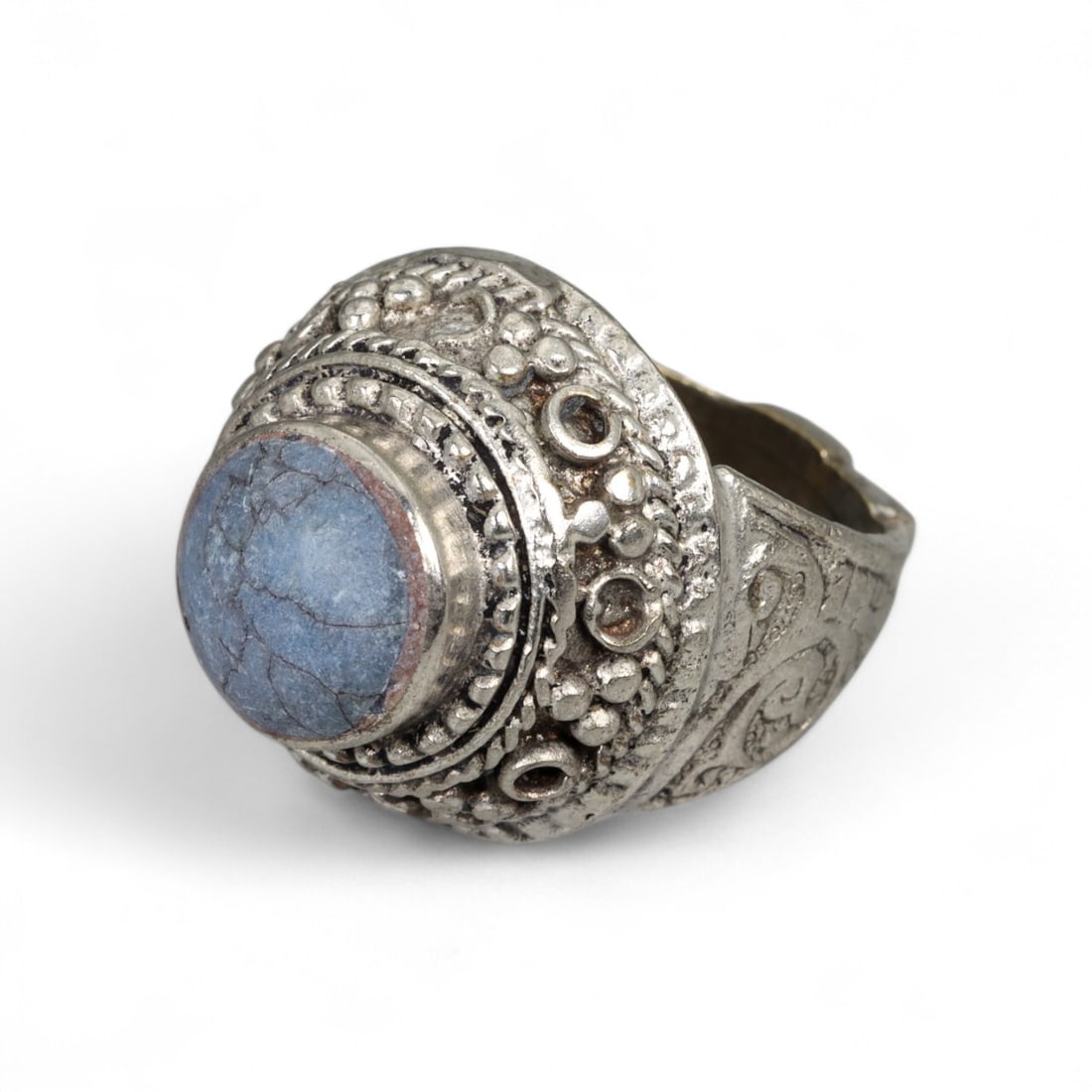 Antique Islamic Ornate Bezel Silver Alloy Tribal Ring, c. 19th Century, US 8.75, 13g: This striking antique silver alloy ring embodies the opulent craftsmanship of Islamic silversmithing from the 19th century, likely originating from Central or South Asia under Persian Qajar or Afghan
