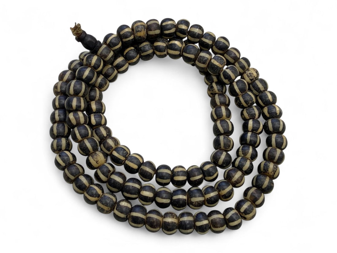 Ancient Medieval Pyu Pumtek Geometric Band Pattern Fossil Wood Beads, c. 3rd-12th Century CE, 141g (1 of 2)