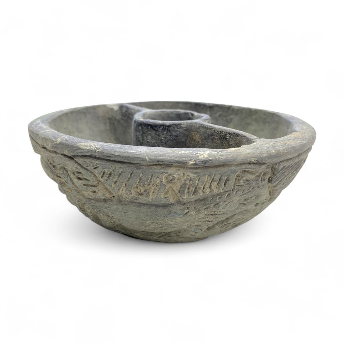Ancient Jiroft Fish-Motif Steatite Bowl, c. 3rd Millennium BCE, 409g: This exceptional steatite bowl from the ancient Jiroft culture, dating to the 3rd millennium BCE, exemplifies the rich artistry of one of the most enigmatic civilizations of the early Bronze Age. Meas