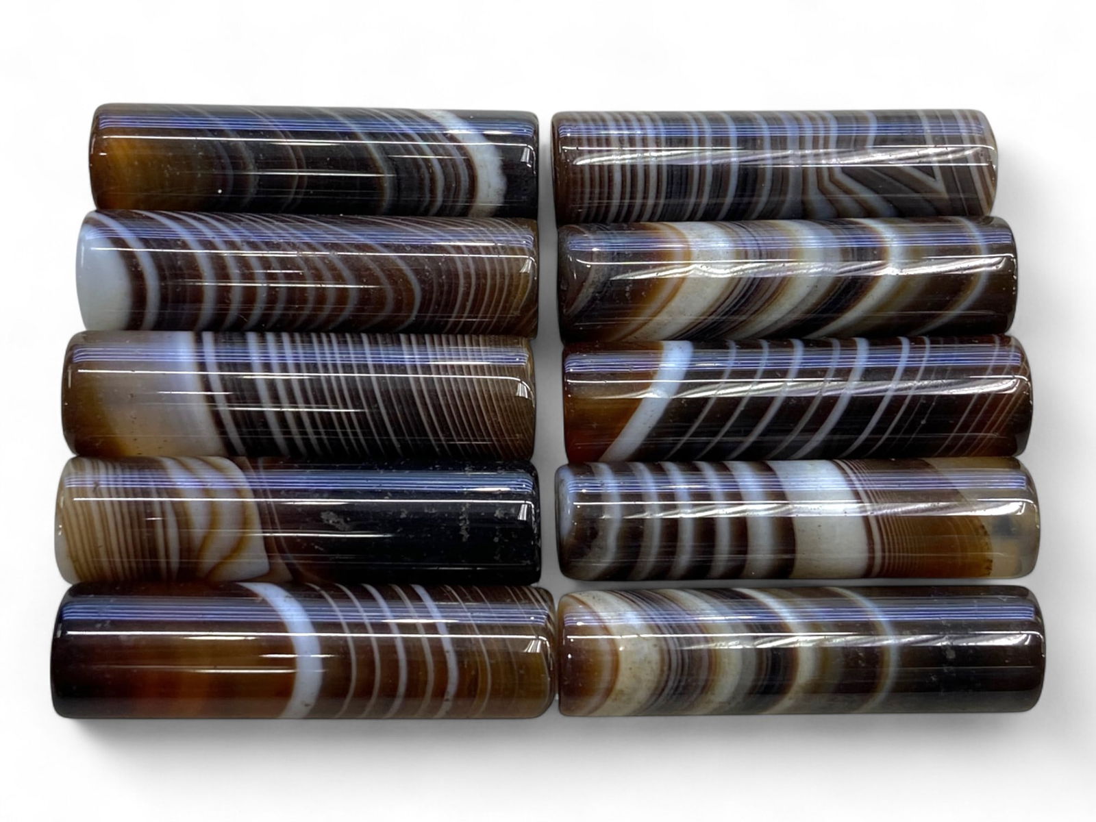 Exquisite 20th Century Polished Agate Beads Set with Striking Banding, 39g (1 of 2)