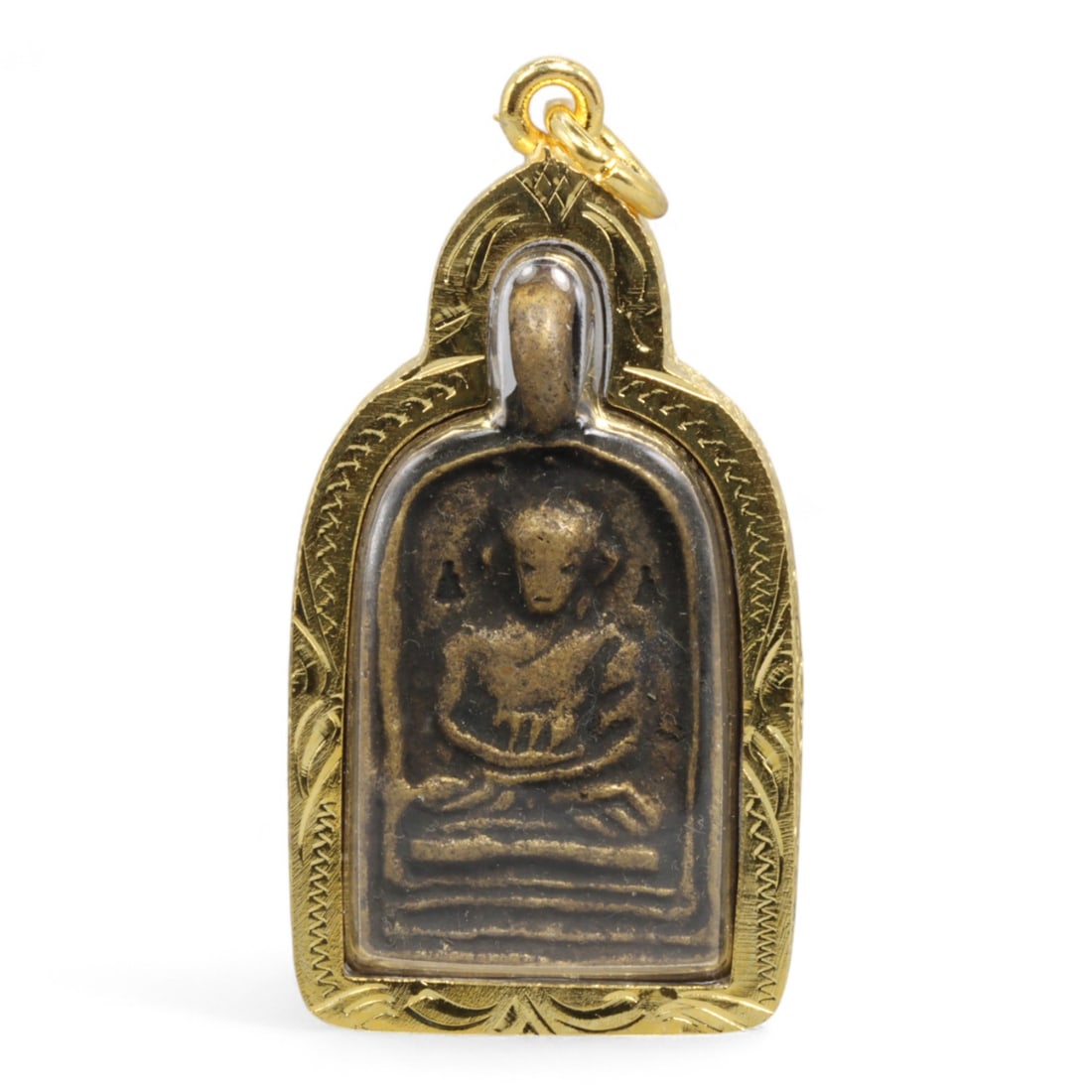Antique Thai Rattanakosin Seated Buddha Bronze Amulet in Gilt Frame, c. 19th-20th Century, 24g: This antique Thai Buddhist amulet, dating to the late Rattanakosin Kingdom (c. 19th-20th century), presents a serene seated Buddha in low relief within a rectangular arched niche. Cast in bronze and p