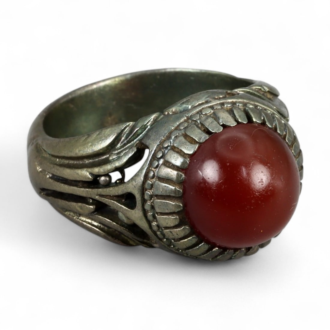 Antique Qajar Persian Foliate Carnelian Cabochon Silver Ring, c. 19th Century, 14.7g (1 of 2)