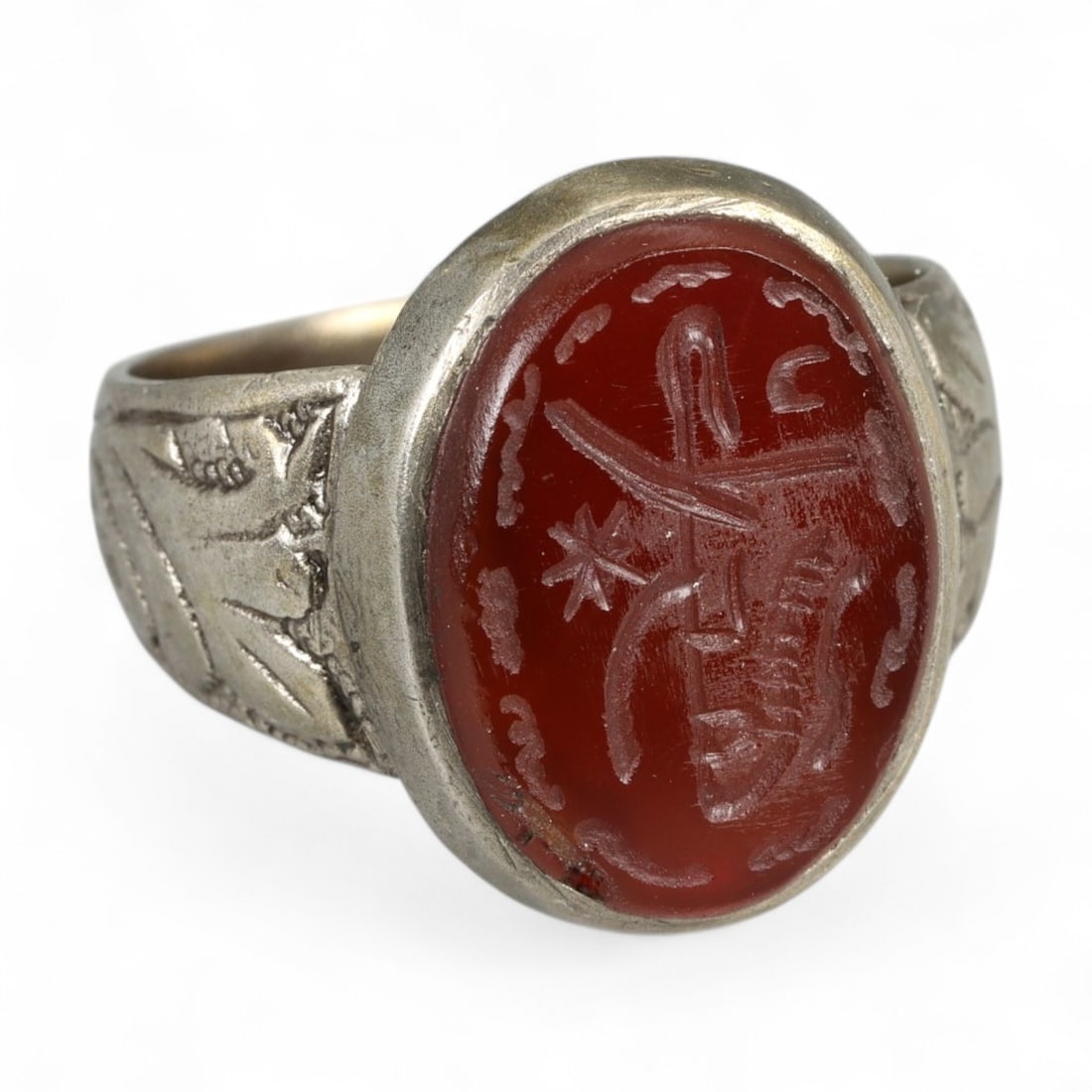 Antique Qajar Islamic Intaglio Carnelian Silver Ring, Persia c. 19th Century, 6g (1 of 3)