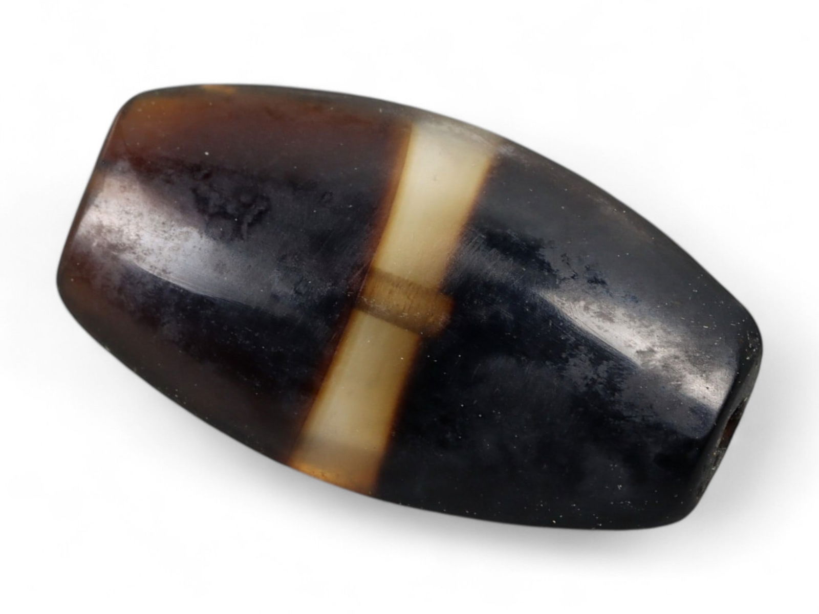 Ancient Indus Valley, Mesopotamia, and Egypt Agate Bead, c. 2nd-1st Millennium BC, 1.6cm, 0.8g (1 of 2)