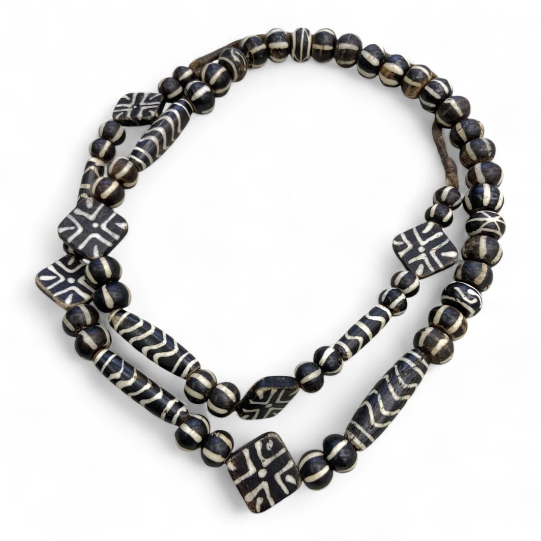 Antique Pyu Kingdom Pumtek Etched Stone Bead Necklace Strand, c. 15th-17th Century, 135g (1 of 2)