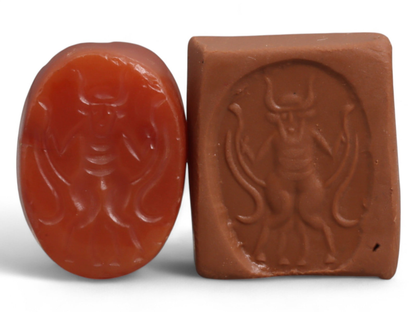 Ancient to Medieval Carnelian Intaglio Gemstone, c. 1st-18th Century CE, 2cm, 4g: This carnelian intaglio, finely engraved into the warm red tones of semi-precious stone, reflects a tradition of craftsmanship spanning from the classical world to the early modern era. Intaglios serv