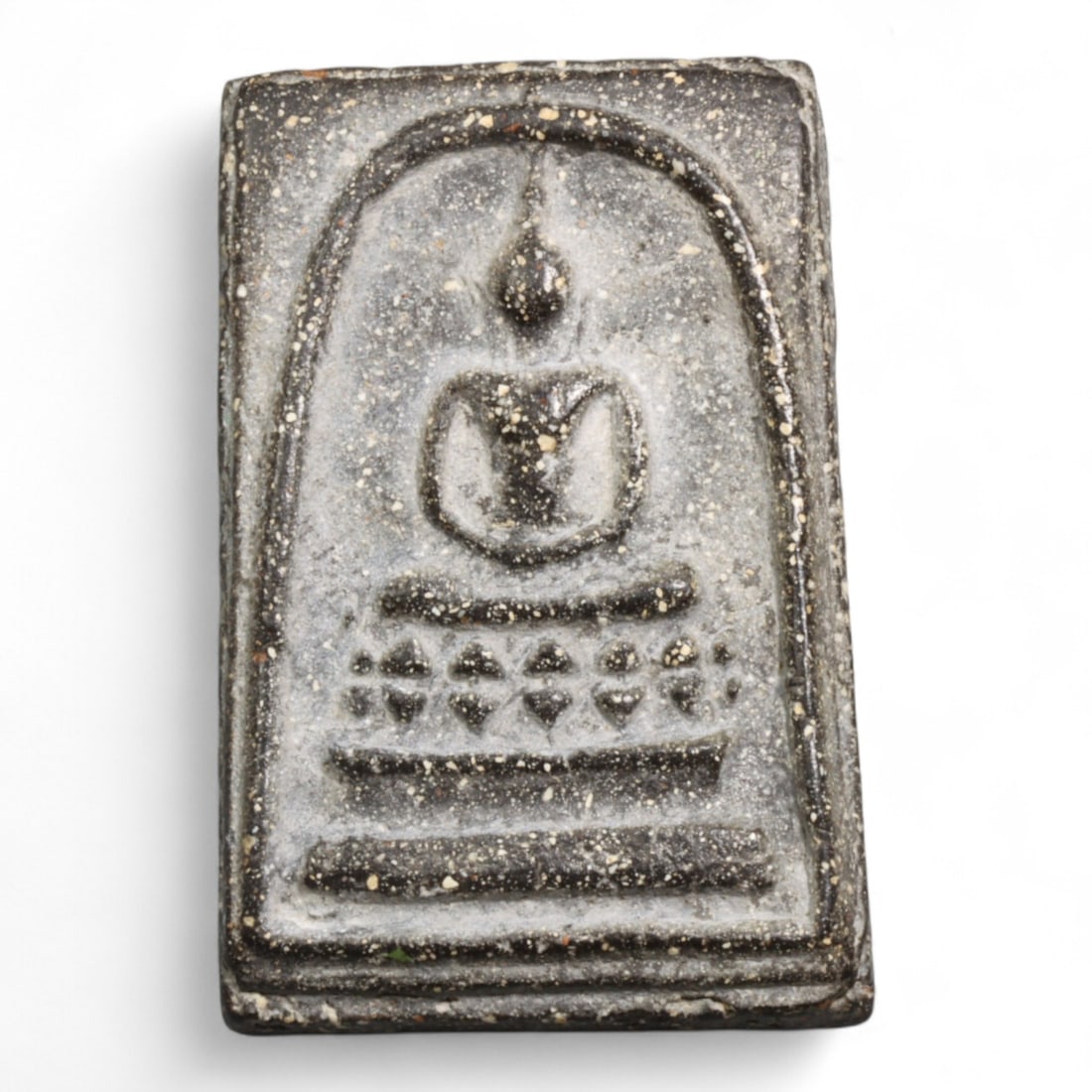 Vintage Thai Buddhist Monk Seated Amulet Terracotta Plaque, c. Mid 20th Century CE, 6g (1 of 2)