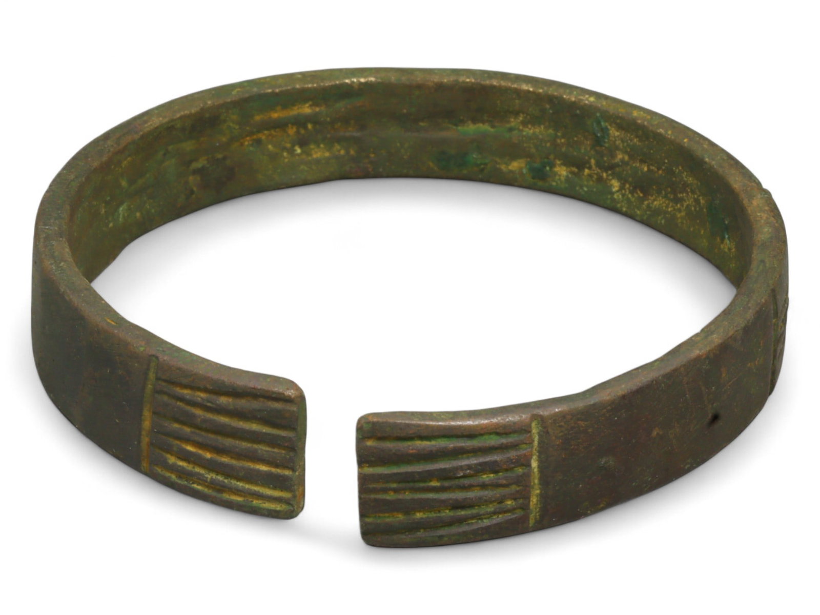 Ancient Roman Bronze Bracelet, c. 1st-3rd Century CE, 8cm, 66g: This ancient Roman bronze bracelet dates to the height of the Roman Empire, between the 1st and 3rd centuries CE, a time of expansive trade, engineering marvels, and refined metal craftsmanship. Bronz