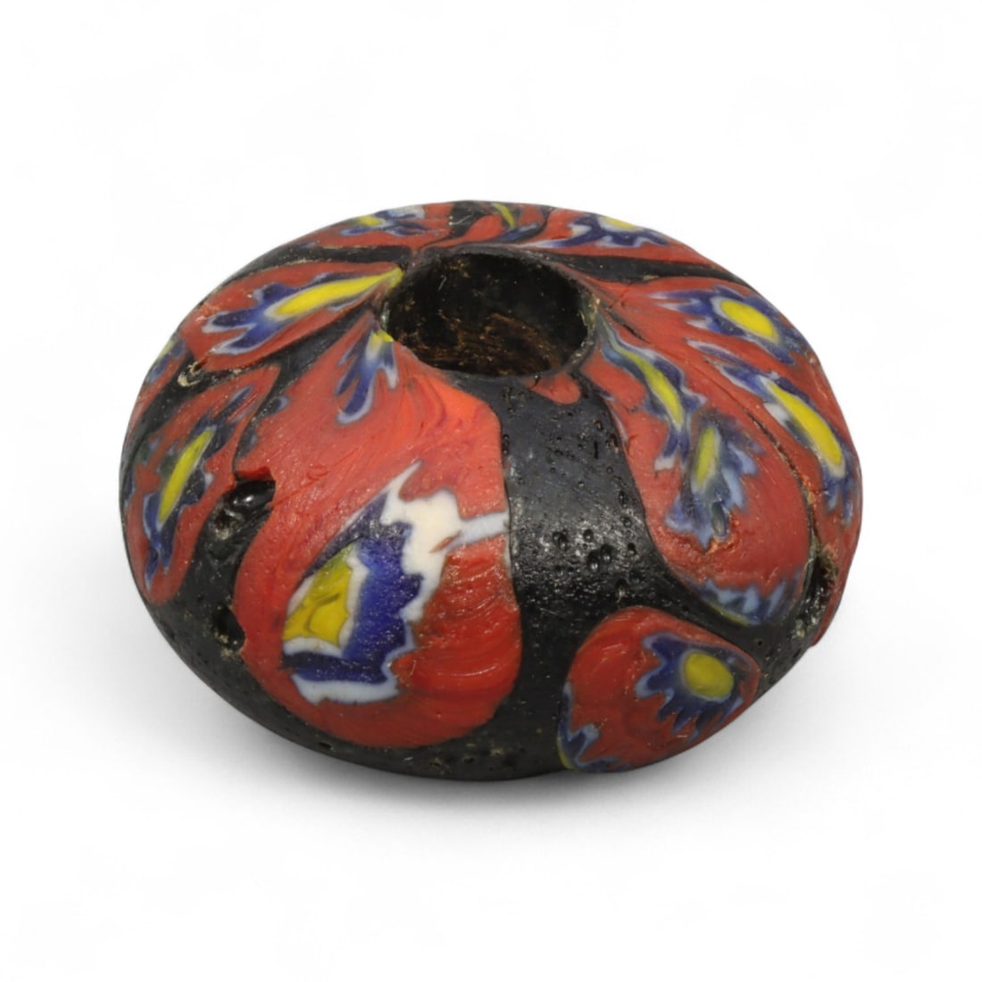 Antique Venetian Glass Trade Bead Collection, 19th-20th Century, 2.4cm: This collection of antique Venetian glass beads reflects the enduring artistry of one of the world's most renowned bead-making centers. Produced in Venice during the 19th-20th century, these beads emb