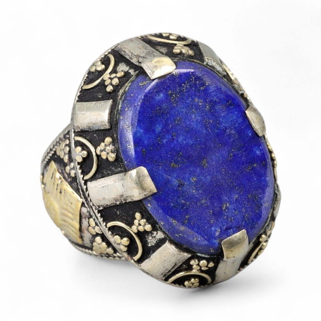 Vintage Himalayan Tribal Lapis Lazuli Silver Ring, 20th Century, US 10.75 (1 of 3)