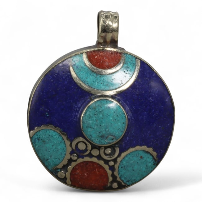 Vintage Himalayan Turquoise Coral Lapis Silver Round Pendant, Mid-20th Century, 4cm (1 of 2)